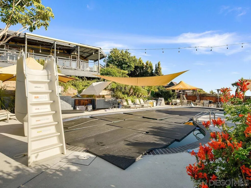 3212 Donley St, San Diego, California 92117 home-pic-17